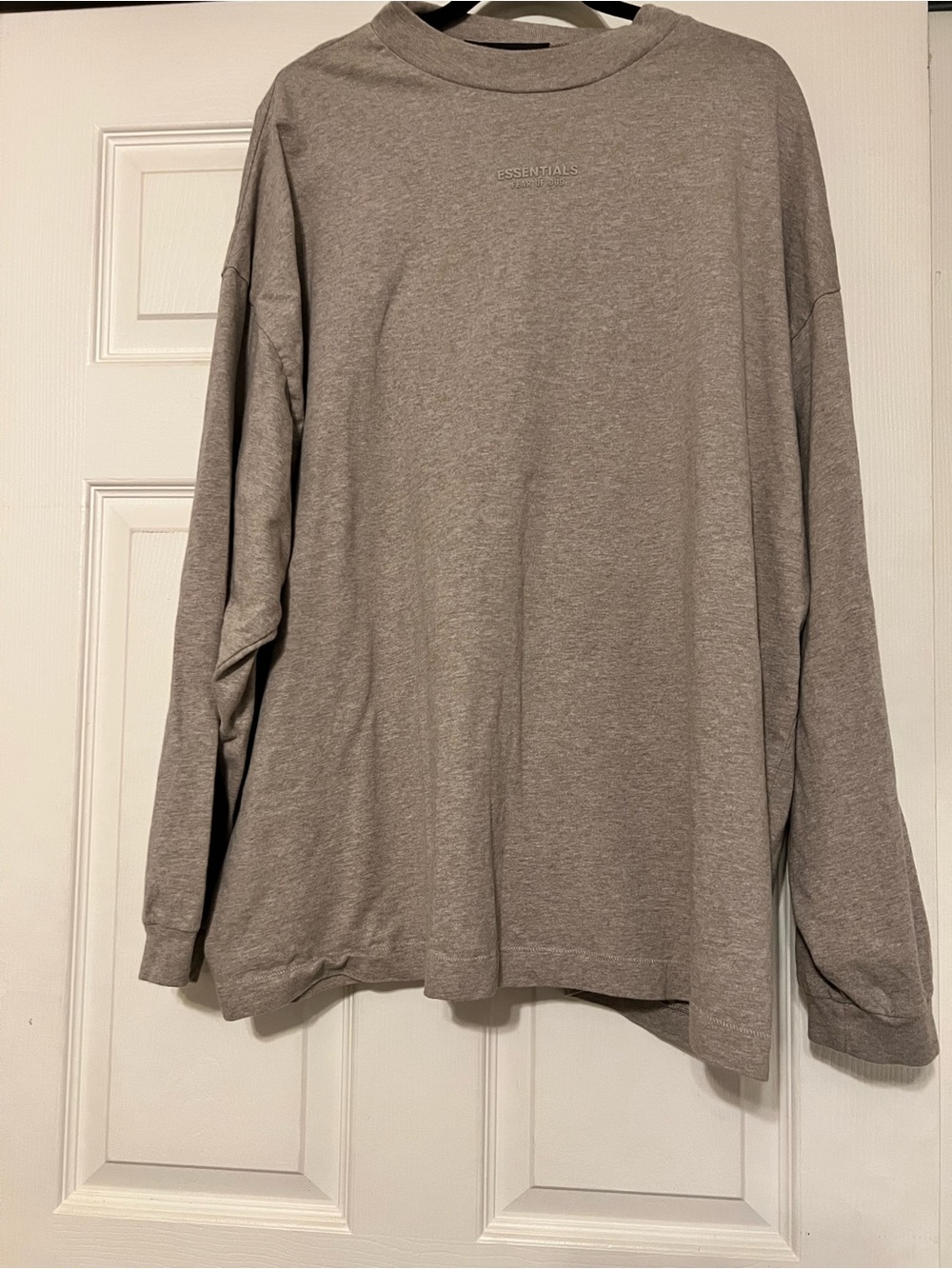 ESSENTIALS Oversized Long Sleeve Crewneck Shirt